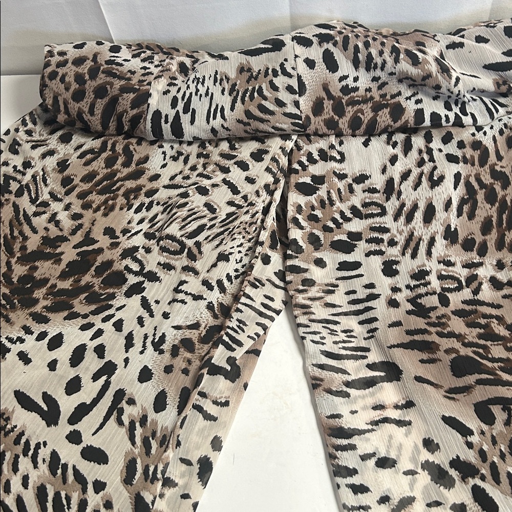 MSK Leopard-Print Pants in Black & Brown - Picture 9 of 10